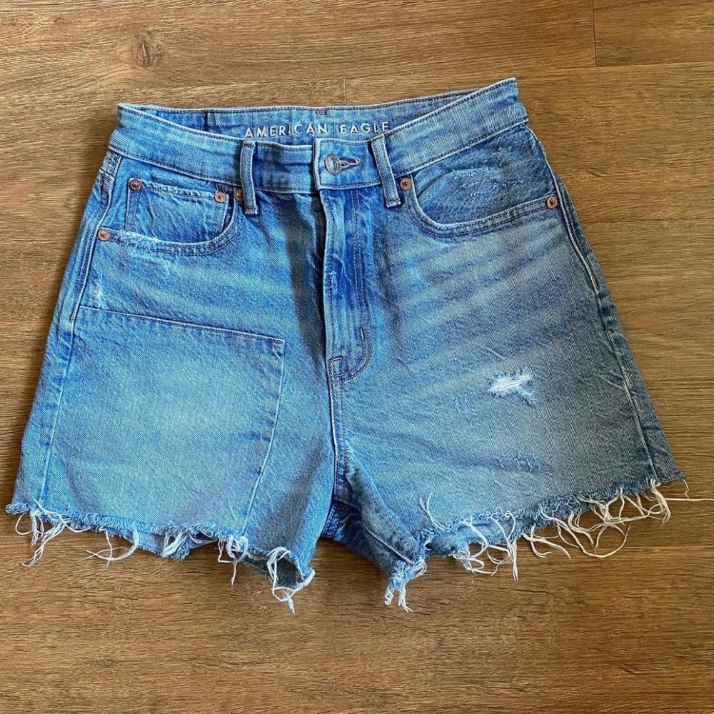 American Eagle festival Shorts Size-2 , barely worn
